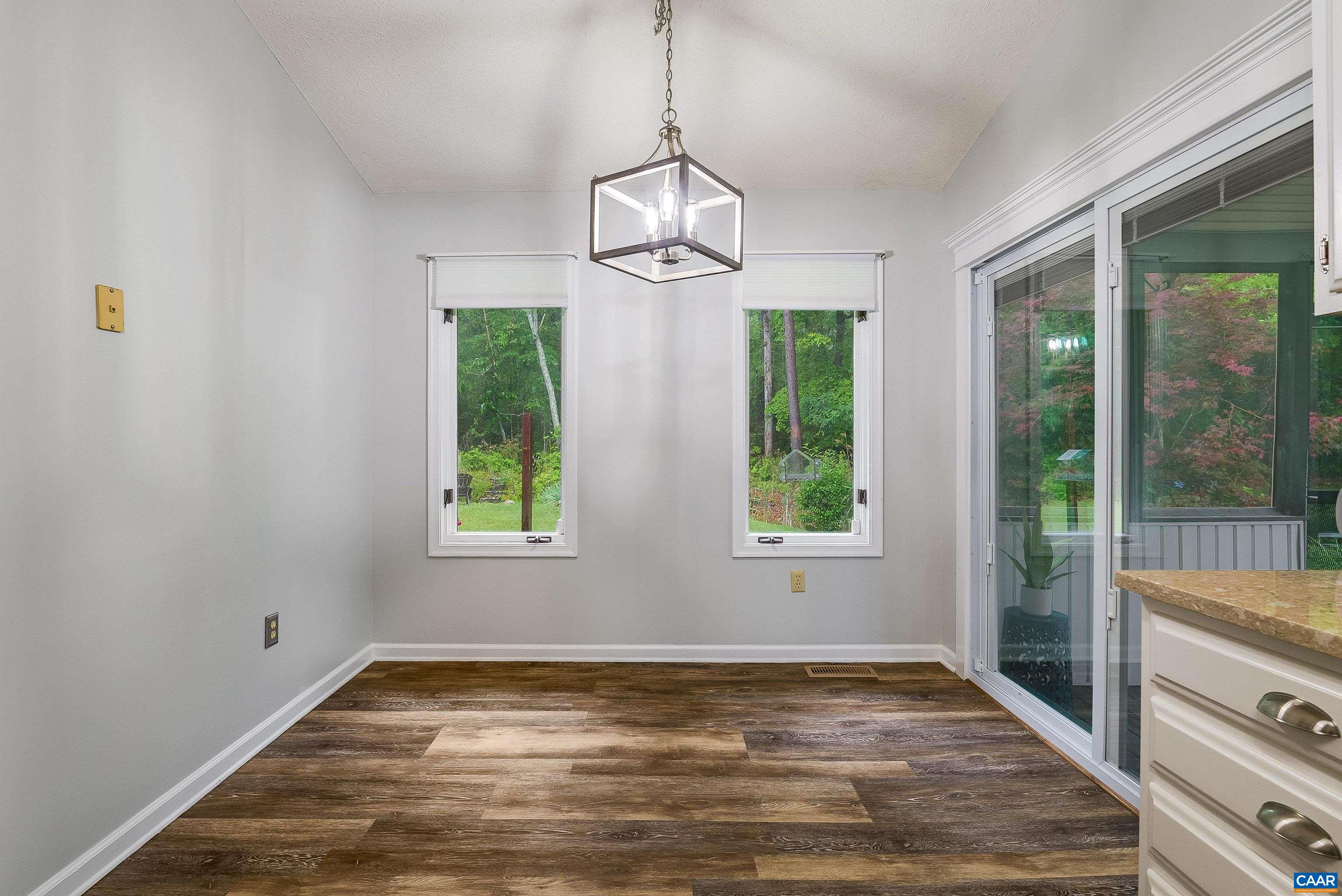 12 SPRINGER RD, STUARTS DRAFT, Virginia 24477, 3 Bedrooms Bedrooms, ,2 BathroomsBathrooms,Residential,Forest Springs Rancher,12 SPRINGER RD,665523 MLS # 665523