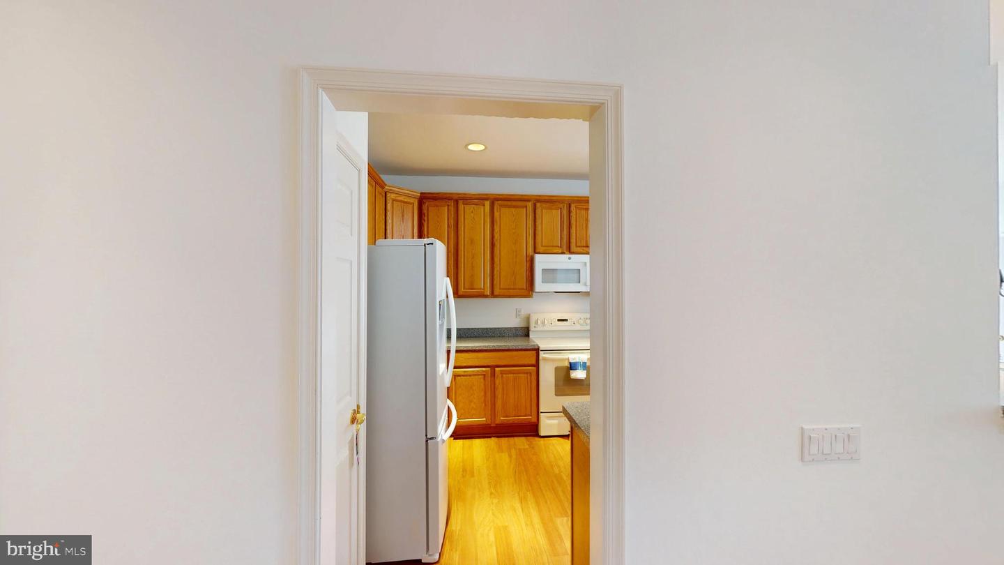 34 DAYTON CIR, FREDERICKSBURG, Virginia 22406, 3 Bedrooms Bedrooms, 7 Rooms Rooms,3 BathroomsBathrooms,Residential,For sale,34 DAYTON CIR,VAST2038352 MLS # VAST2038352