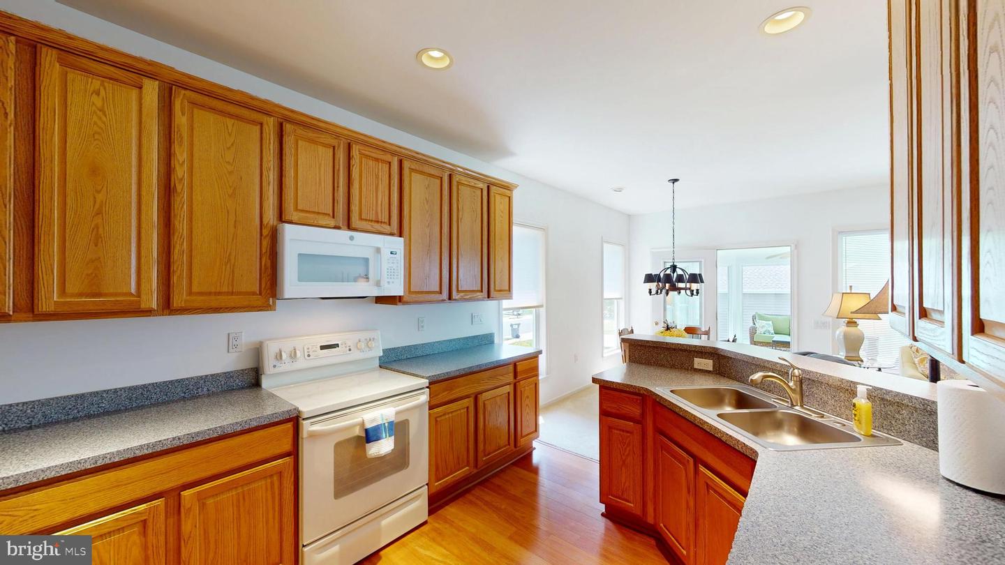 34 DAYTON CIR, FREDERICKSBURG, Virginia 22406, 3 Bedrooms Bedrooms, 7 Rooms Rooms,3 BathroomsBathrooms,Residential,For sale,34 DAYTON CIR,VAST2038352 MLS # VAST2038352
