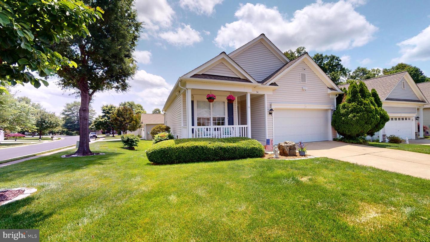 34 DAYTON CIR, FREDERICKSBURG, Virginia 22406, 3 Bedrooms Bedrooms, 7 Rooms Rooms,3 BathroomsBathrooms,Residential,For sale,34 DAYTON CIR,VAST2038352 MLS # VAST2038352