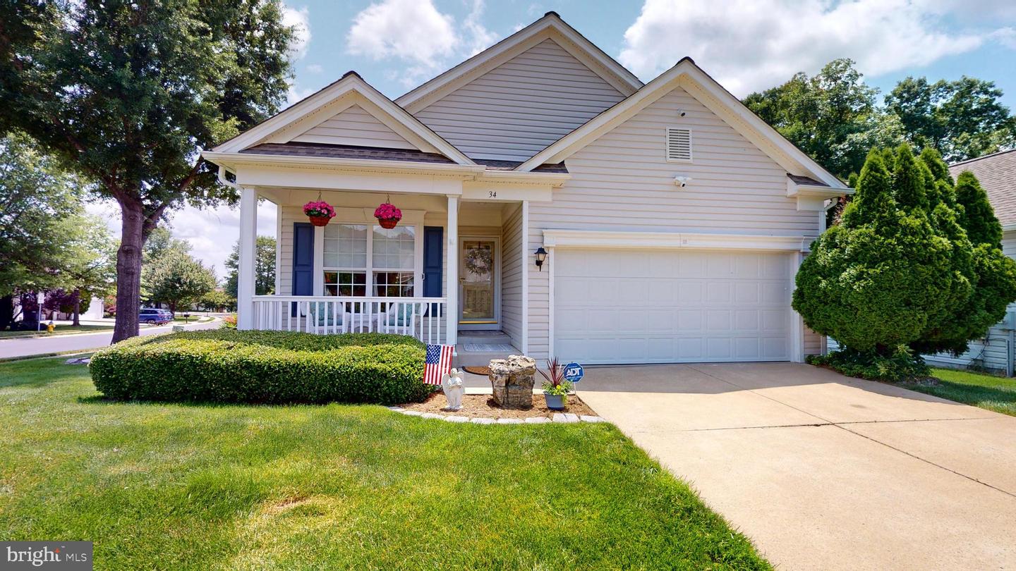 34 DAYTON CIR, FREDERICKSBURG, Virginia 22406, 3 Bedrooms Bedrooms, 7 Rooms Rooms,3 BathroomsBathrooms,Residential,For sale,34 DAYTON CIR,VAST2038352 MLS # VAST2038352