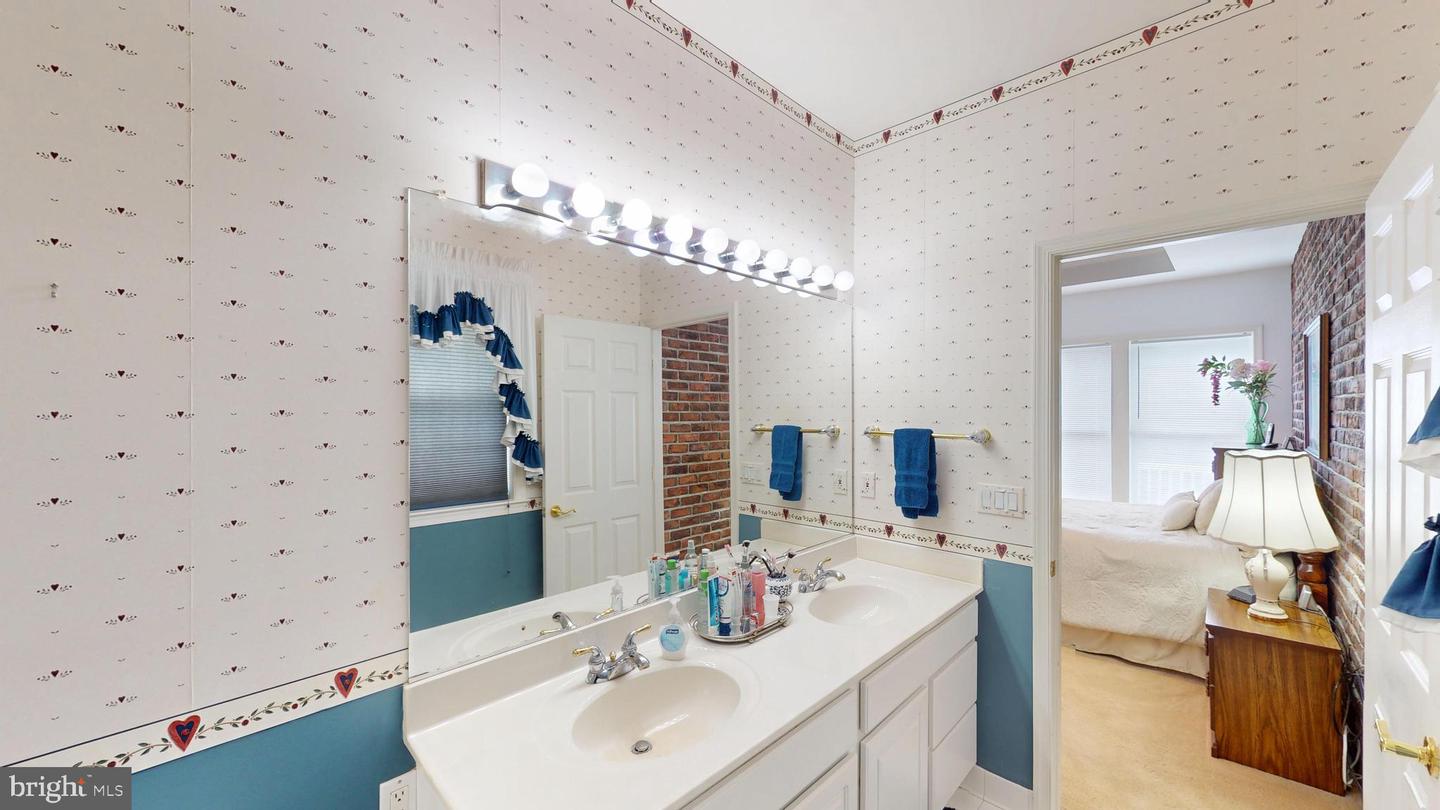 34 DAYTON CIR, FREDERICKSBURG, Virginia 22406, 3 Bedrooms Bedrooms, 7 Rooms Rooms,3 BathroomsBathrooms,Residential,For sale,34 DAYTON CIR,VAST2038352 MLS # VAST2038352