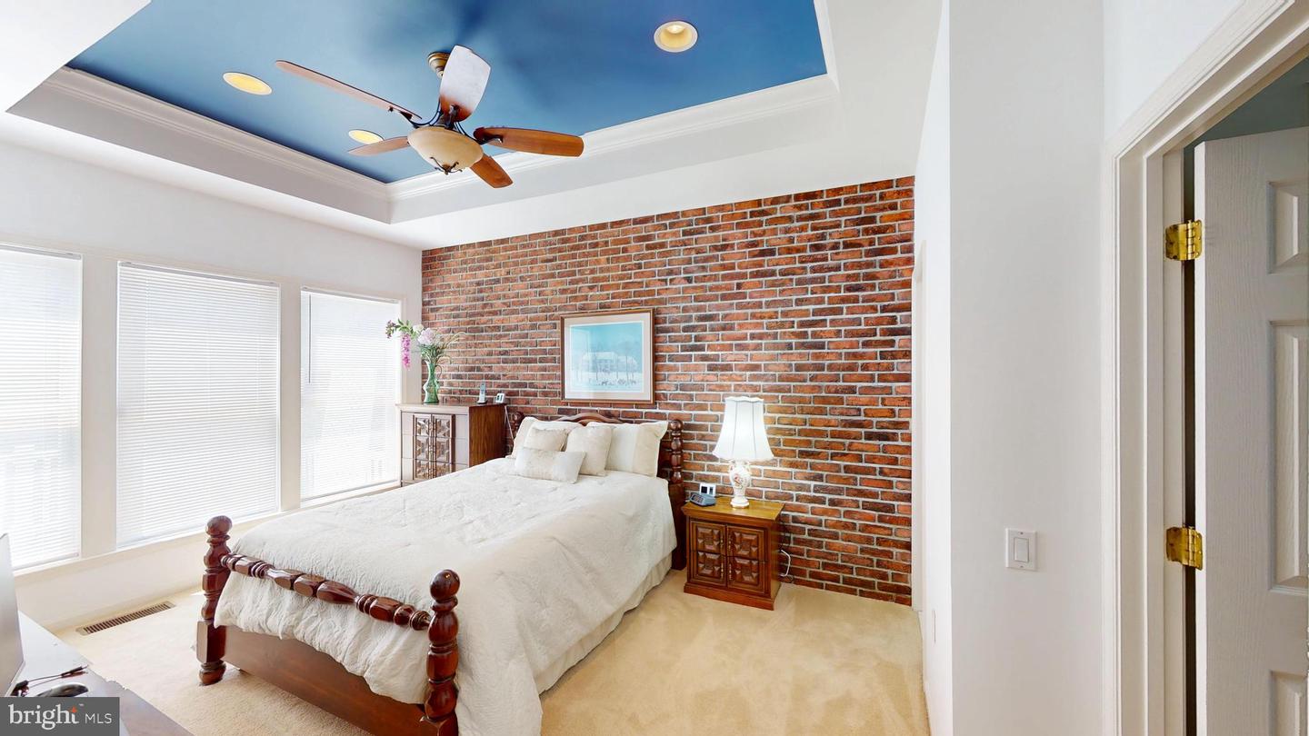 34 DAYTON CIR, FREDERICKSBURG, Virginia 22406, 3 Bedrooms Bedrooms, 7 Rooms Rooms,3 BathroomsBathrooms,Residential,For sale,34 DAYTON CIR,VAST2038352 MLS # VAST2038352