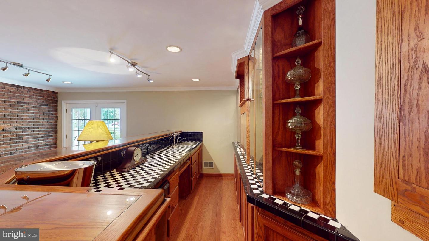 34 DAYTON CIR, FREDERICKSBURG, Virginia 22406, 3 Bedrooms Bedrooms, 7 Rooms Rooms,3 BathroomsBathrooms,Residential,For sale,34 DAYTON CIR,VAST2038352 MLS # VAST2038352