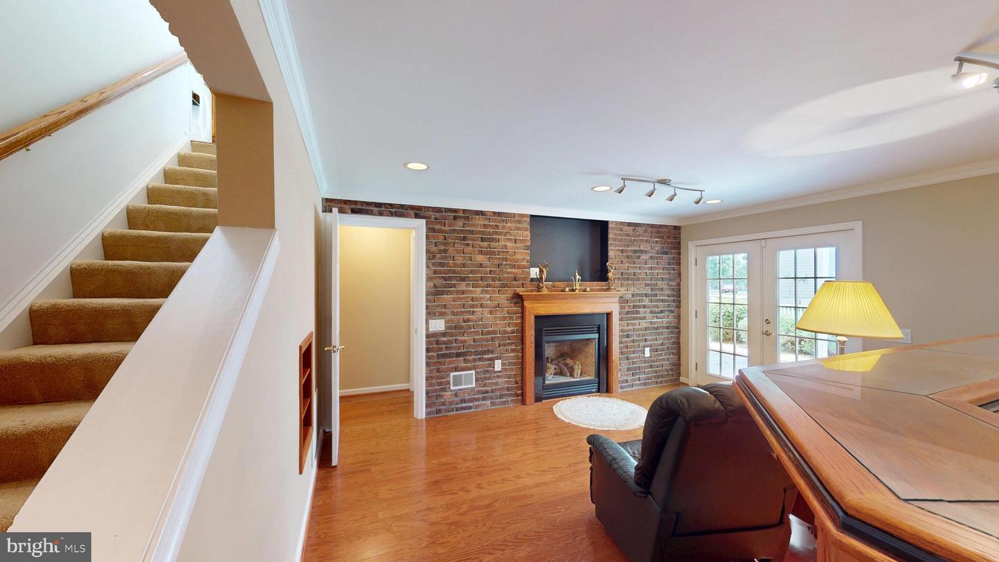 34 DAYTON CIR, FREDERICKSBURG, Virginia 22406, 3 Bedrooms Bedrooms, 7 Rooms Rooms,3 BathroomsBathrooms,Residential,For sale,34 DAYTON CIR,VAST2038352 MLS # VAST2038352