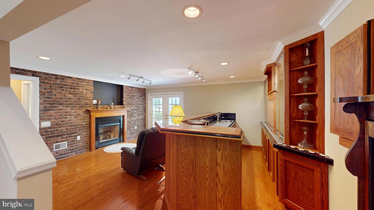 34 DAYTON CIR, FREDERICKSBURG, Virginia 22406, 3 Bedrooms Bedrooms, 7 Rooms Rooms,3 BathroomsBathrooms,Residential,For sale,34 DAYTON CIR,VAST2038352 MLS # VAST2038352