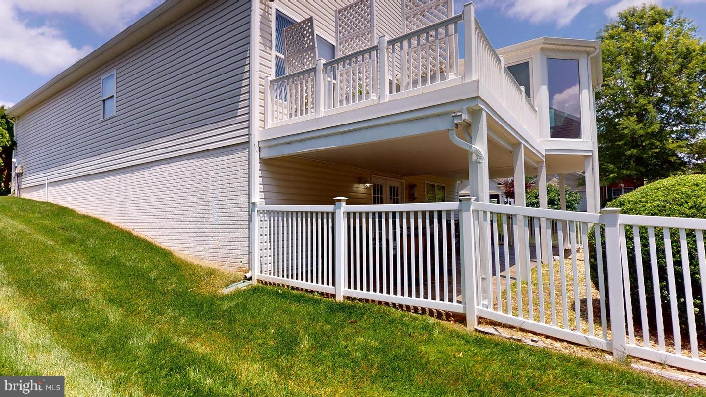 34 DAYTON CIR, FREDERICKSBURG, Virginia 22406, 3 Bedrooms Bedrooms, 7 Rooms Rooms,3 BathroomsBathrooms,Residential,For sale,34 DAYTON CIR,VAST2038352 MLS # VAST2038352