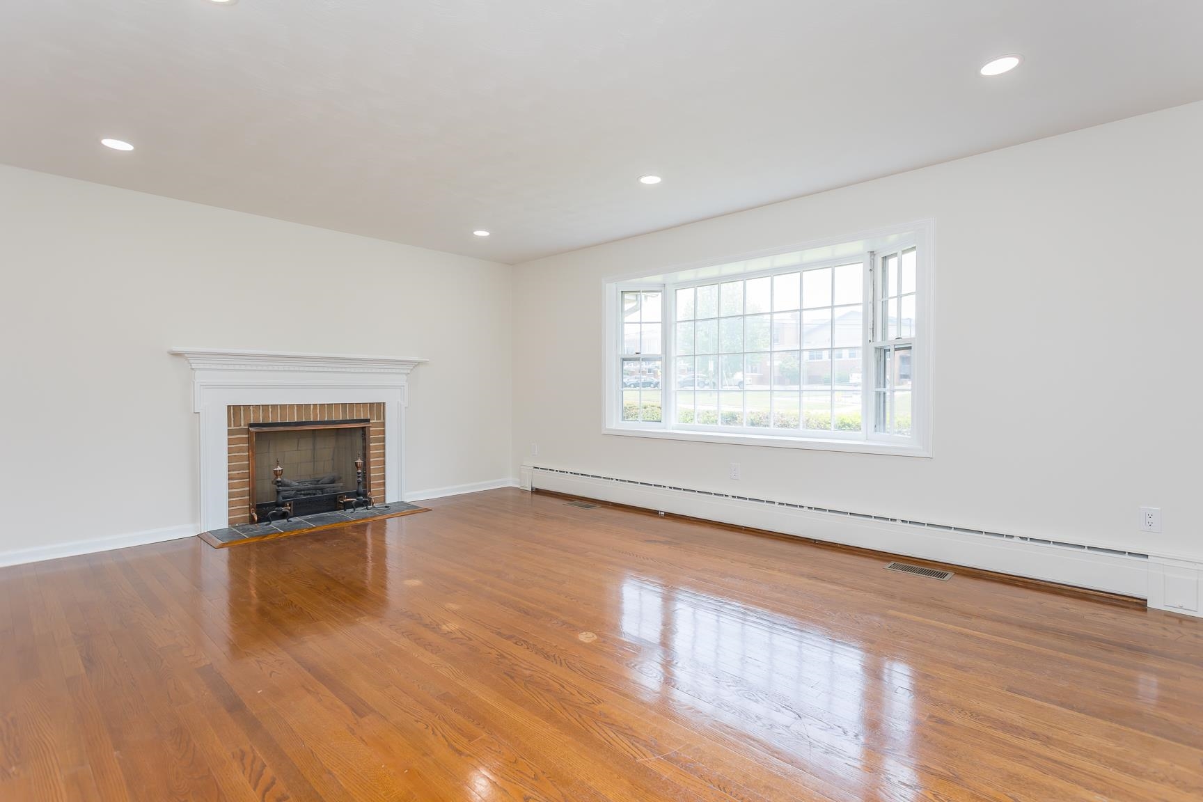 1002 COALTER ST, STAUNTON, Virginia 24401, 3 Bedrooms Bedrooms, ,2 BathroomsBathrooms,Residential,1002 COALTER ST,665541 MLS # 665541