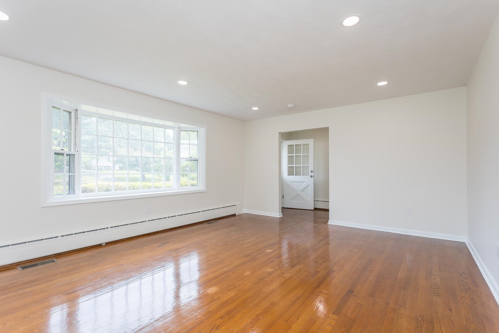 1002 COALTER ST, STAUNTON, Virginia 24401, 3 Bedrooms Bedrooms, ,2 BathroomsBathrooms,Residential,1002 COALTER ST,665541 MLS # 665541