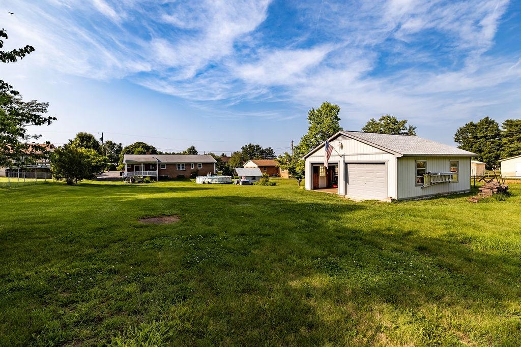 54 LEA DR, FISHERSVILLE, Virginia 22939, 3 Bedrooms Bedrooms, ,1 BathroomBathrooms,Residential,Modern Farm House Vibe-Desirable Established Neigh,54 LEA DR,665542 MLS # 665542