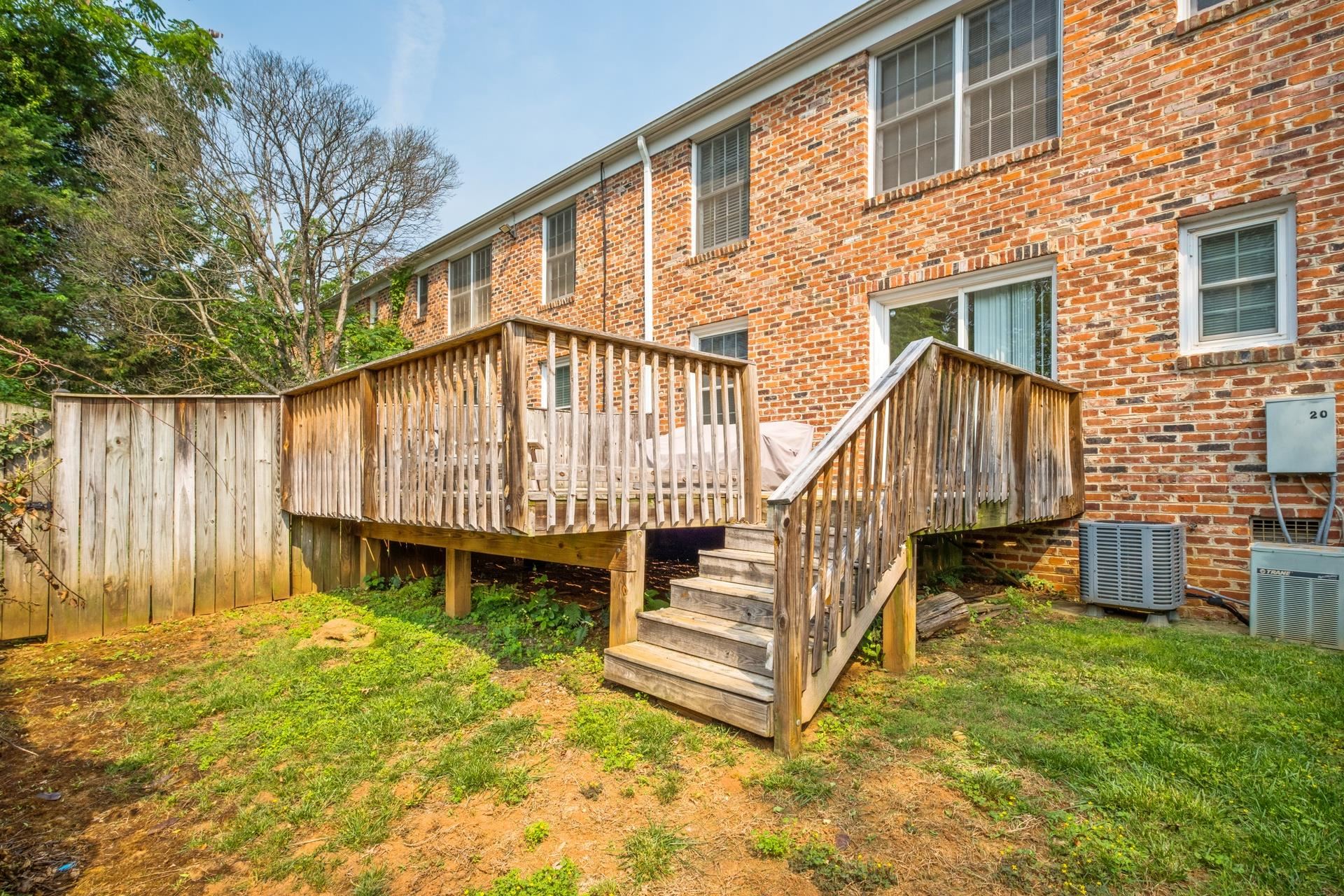 2527 HYDRAULIC RD, CHARLOTTESVILLE, Virginia 22901, 2 Bedrooms Bedrooms, ,1 BathroomBathrooms,Residential,2527 HYDRAULIC RD,665545 MLS # 665545
