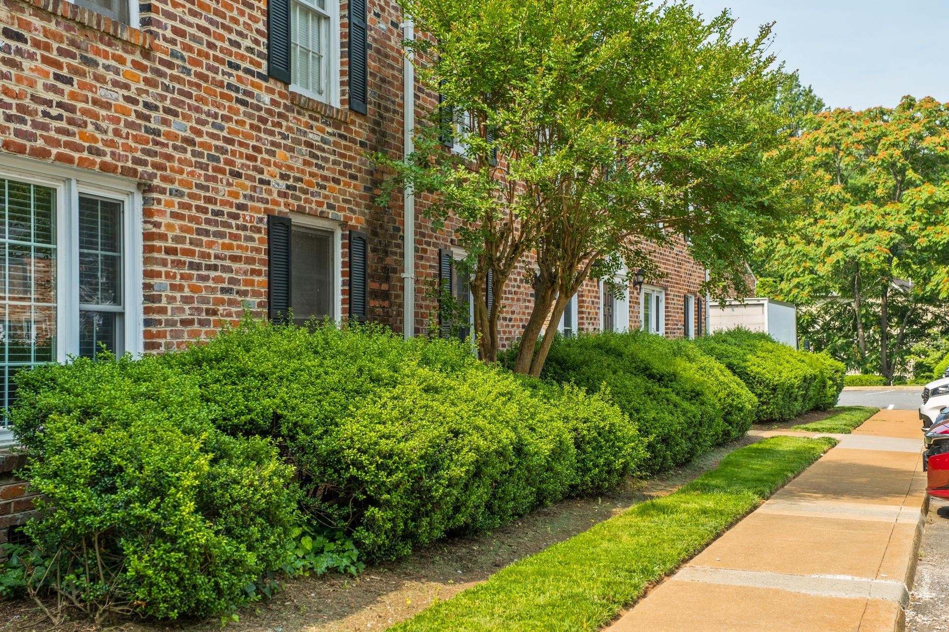 2527 HYDRAULIC RD, CHARLOTTESVILLE, Virginia 22901, 2 Bedrooms Bedrooms, ,1 BathroomBathrooms,Residential,2527 HYDRAULIC RD,665545 MLS # 665545