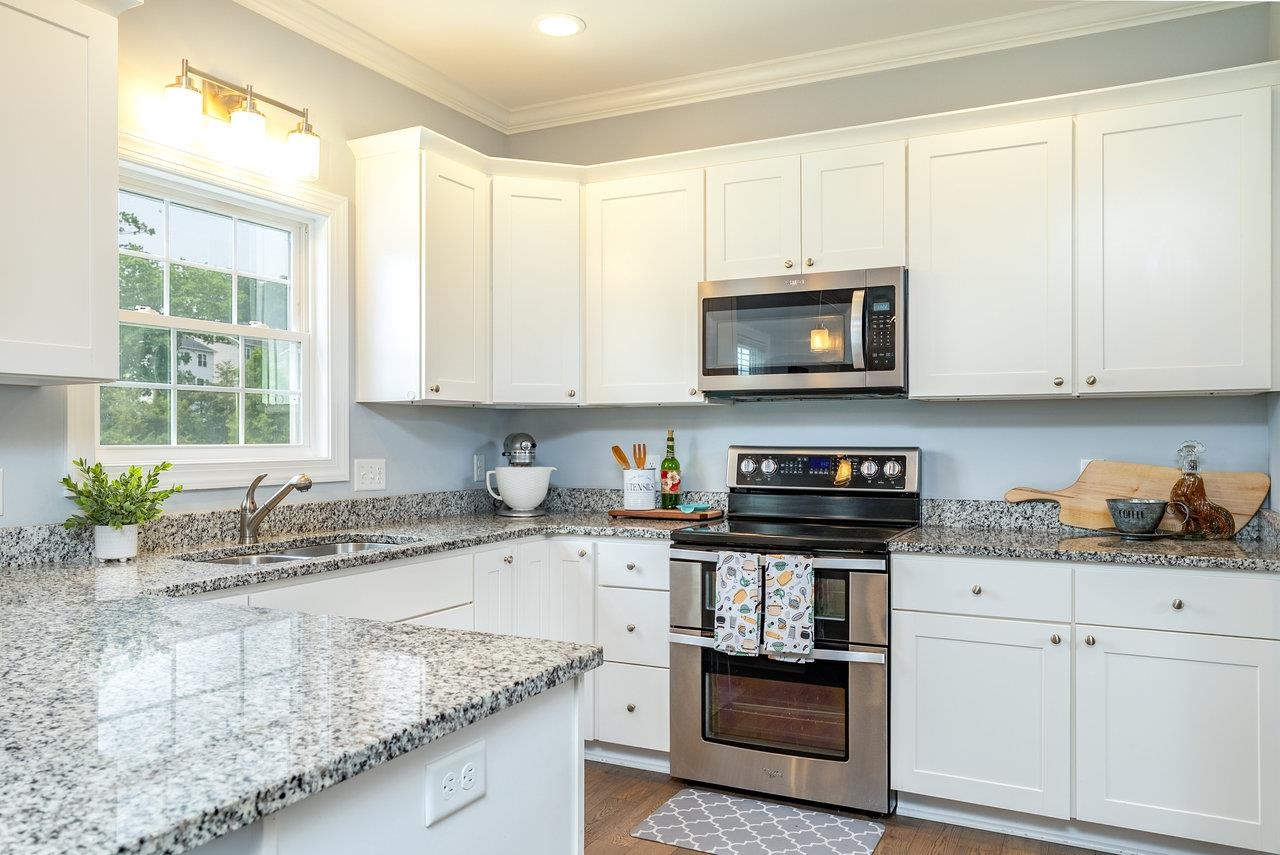 4517 WILTSHIRE ST, ROCKINGHAM, Virginia 22802, 4 Bedrooms Bedrooms, ,2 BathroomsBathrooms,Residential,4517 WILTSHIRE ST,665546 MLS # 665546