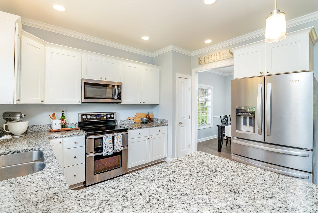 4517 WILTSHIRE ST, ROCKINGHAM, Virginia 22802, 4 Bedrooms Bedrooms, ,2 BathroomsBathrooms,Residential,4517 WILTSHIRE ST,665546 MLS # 665546