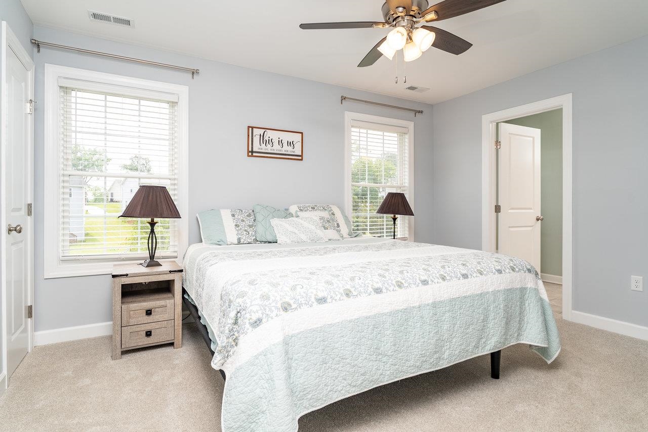 4517 WILTSHIRE ST, ROCKINGHAM, Virginia 22802, 4 Bedrooms Bedrooms, ,2 BathroomsBathrooms,Residential,4517 WILTSHIRE ST,665546 MLS # 665546