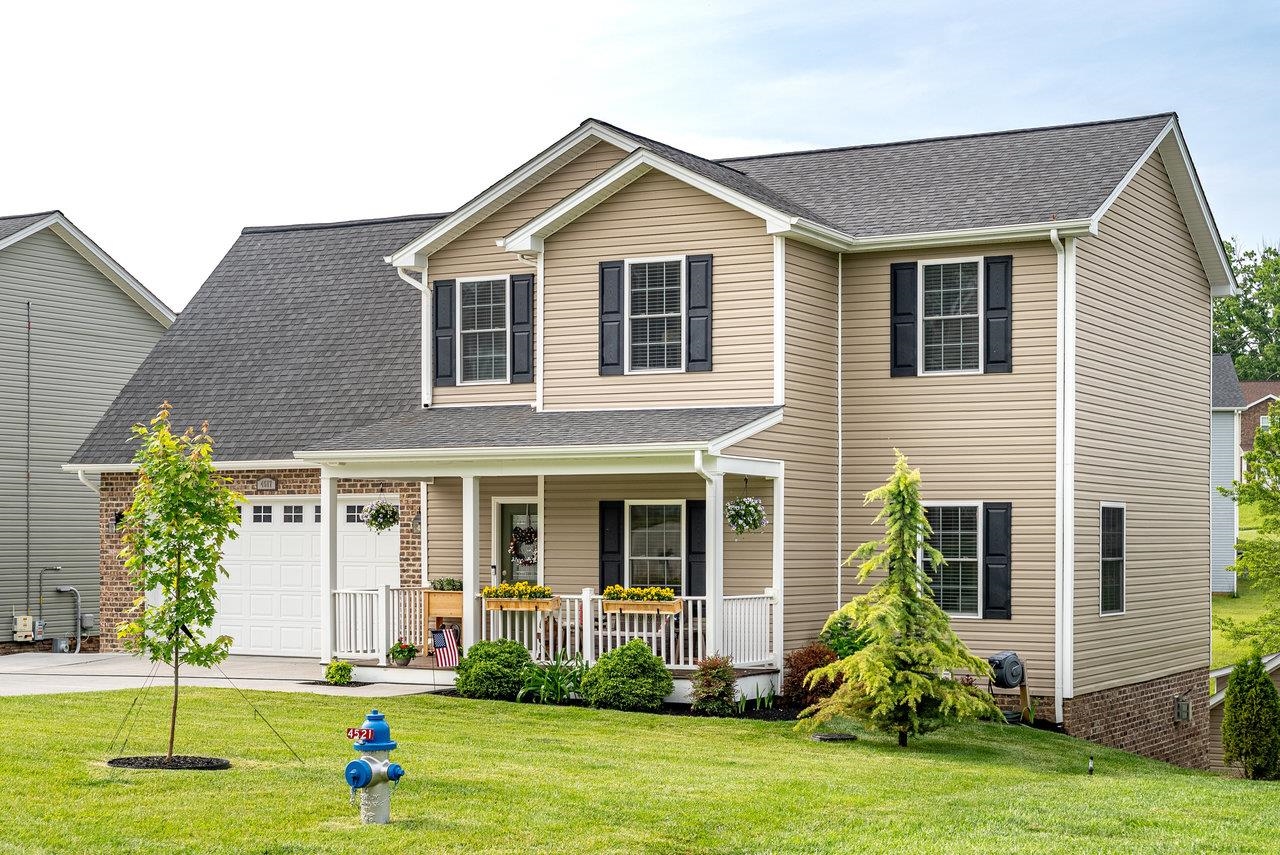 4517 WILTSHIRE ST, ROCKINGHAM, Virginia 22802, 4 Bedrooms Bedrooms, ,2 BathroomsBathrooms,Residential,4517 WILTSHIRE ST,665546 MLS # 665546