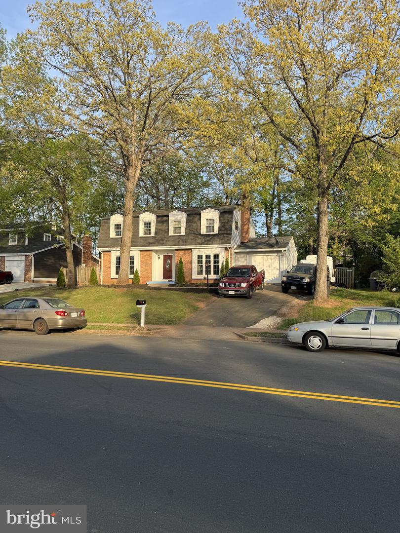 8549 STONEWALL RD, MANASSAS, Virginia 20110, 5 Bedrooms Bedrooms, ,3 BathroomsBathrooms,Residential,For sale,8549 STONEWALL RD,VAMN2008248 MLS # VAMN2008248