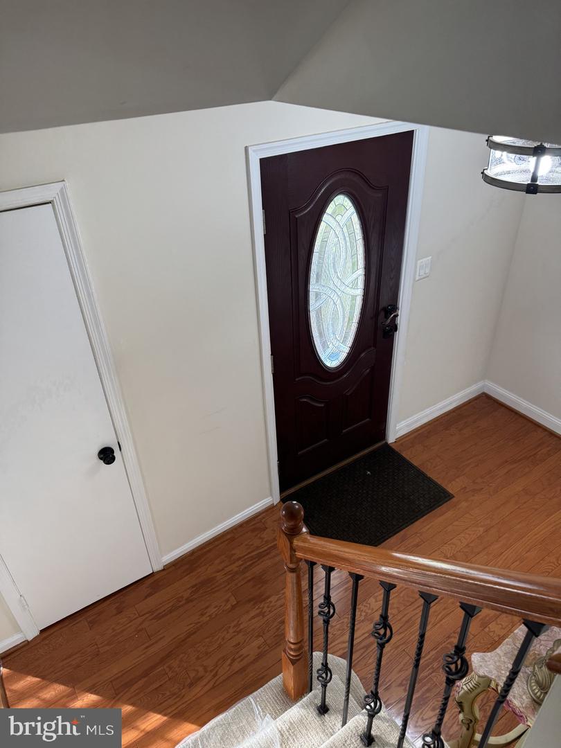 8549 STONEWALL RD, MANASSAS, Virginia 20110, 5 Bedrooms Bedrooms, ,3 BathroomsBathrooms,Residential,For sale,8549 STONEWALL RD,VAMN2008248 MLS # VAMN2008248