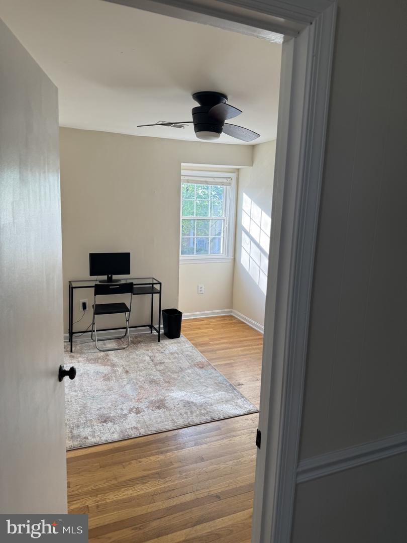 8549 STONEWALL RD, MANASSAS, Virginia 20110, 5 Bedrooms Bedrooms, ,3 BathroomsBathrooms,Residential,For sale,8549 STONEWALL RD,VAMN2008248 MLS # VAMN2008248