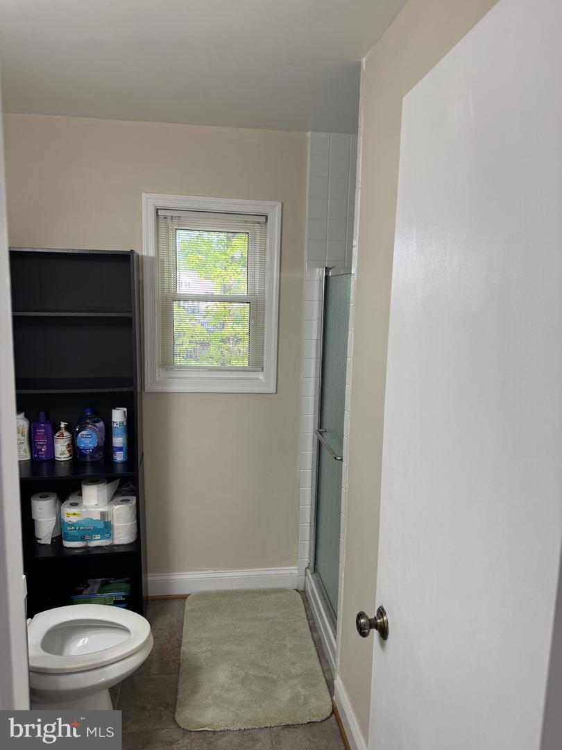 8549 STONEWALL RD, MANASSAS, Virginia 20110, 5 Bedrooms Bedrooms, ,3 BathroomsBathrooms,Residential,For sale,8549 STONEWALL RD,VAMN2008248 MLS # VAMN2008248
