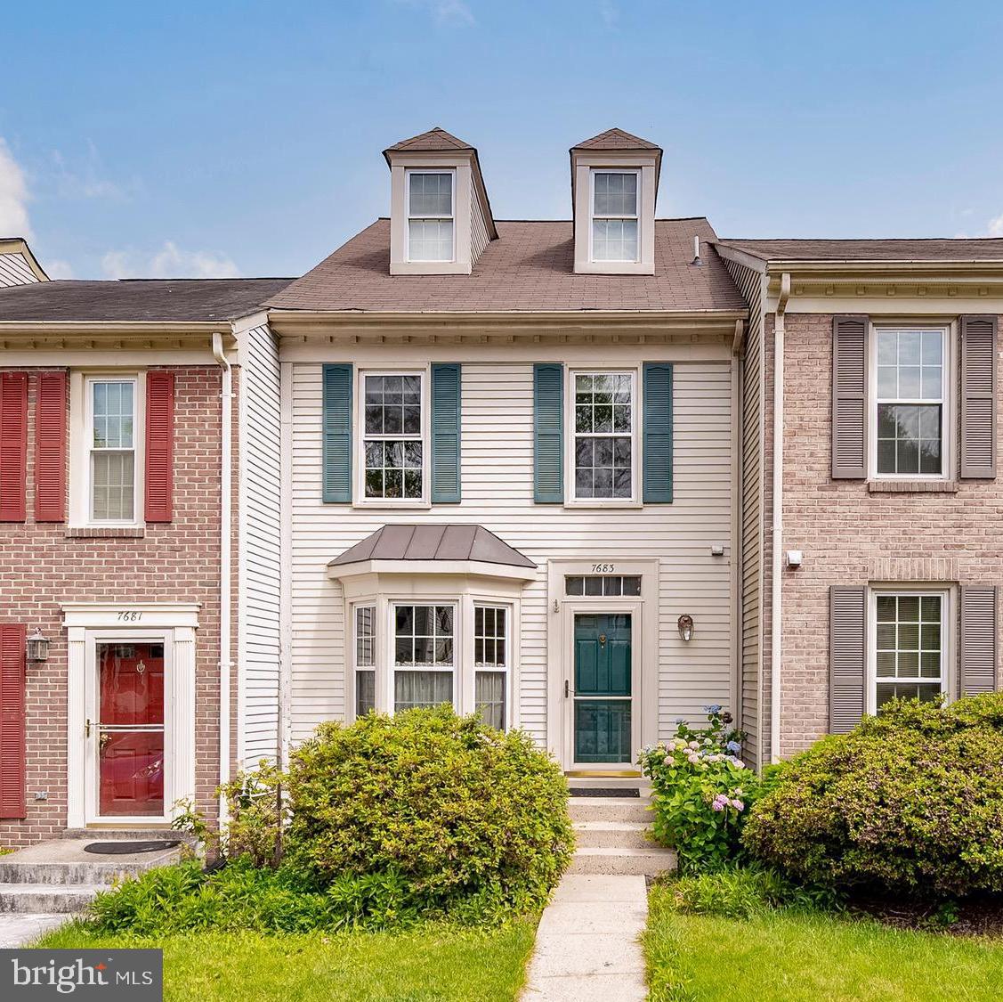 7683 NORTHERN OAKS CT, SPRINGFIELD, Virginia 22153, 3 Bedrooms Bedrooms, ,2 BathroomsBathrooms,Residential,For sale,7683 NORTHERN OAKS CT,VAFX2237784 MLS # VAFX2237784