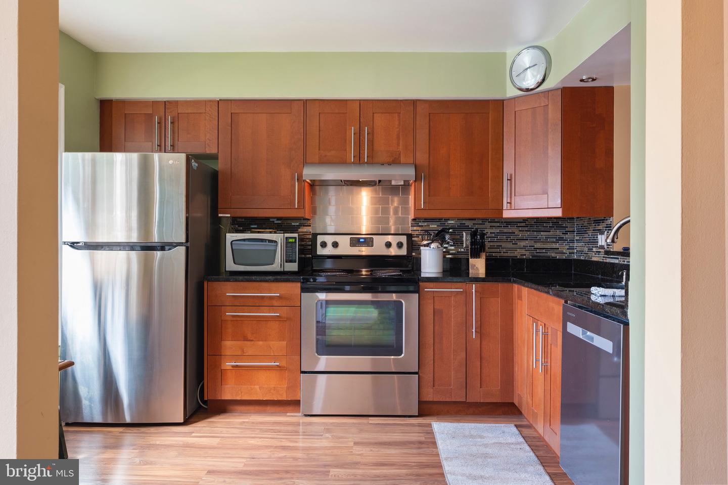 7683 NORTHERN OAKS CT, SPRINGFIELD, Virginia 22153, 3 Bedrooms Bedrooms, ,2 BathroomsBathrooms,Residential,For sale,7683 NORTHERN OAKS CT,VAFX2237784 MLS # VAFX2237784