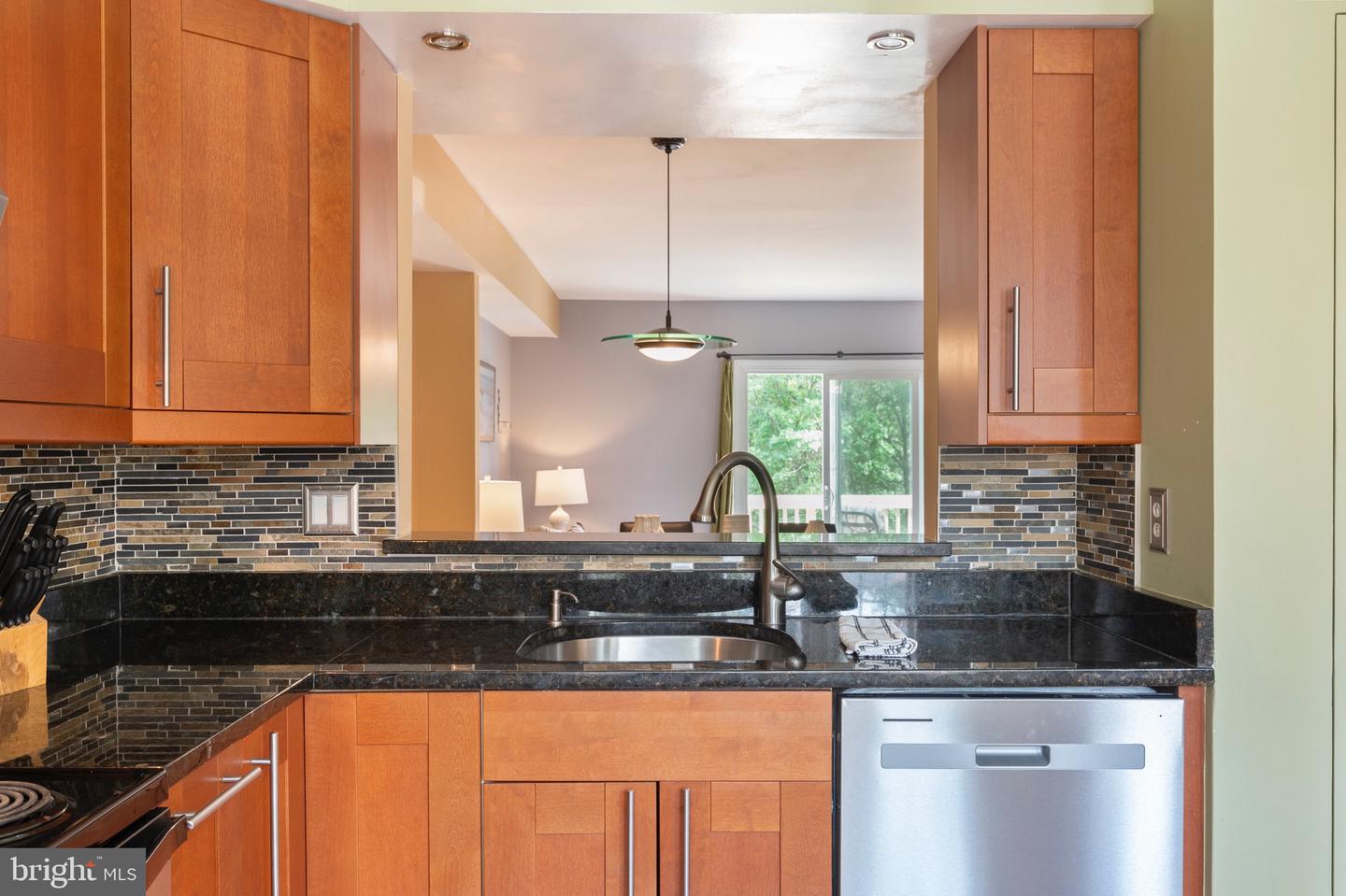 7683 NORTHERN OAKS CT, SPRINGFIELD, Virginia 22153, 3 Bedrooms Bedrooms, ,2 BathroomsBathrooms,Residential,For sale,7683 NORTHERN OAKS CT,VAFX2237784 MLS # VAFX2237784