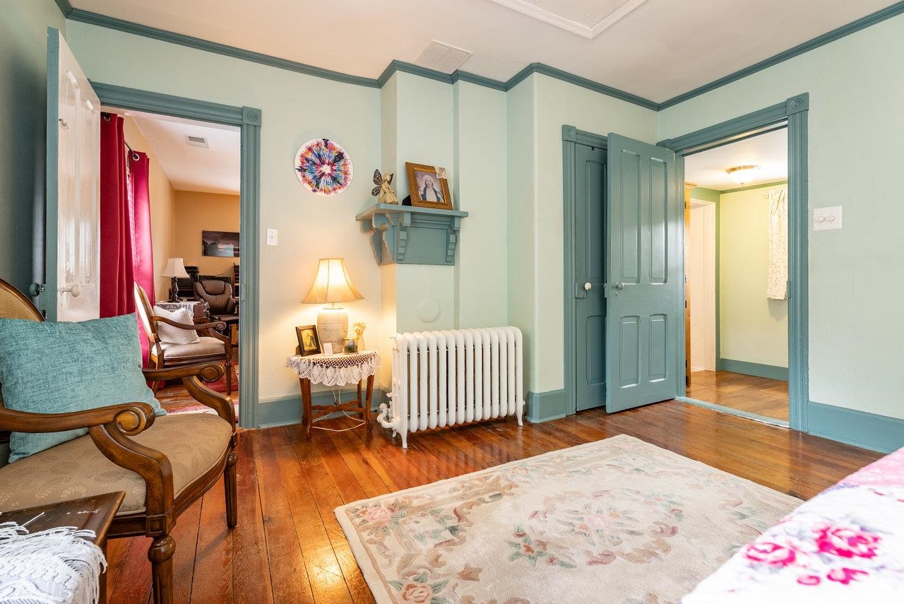 411 FOURTH ST, SHENANDOAH, Virginia 22849, 4 Bedrooms Bedrooms, ,2 BathroomsBathrooms,Residential,411 FOURTH ST,665547 MLS # 665547