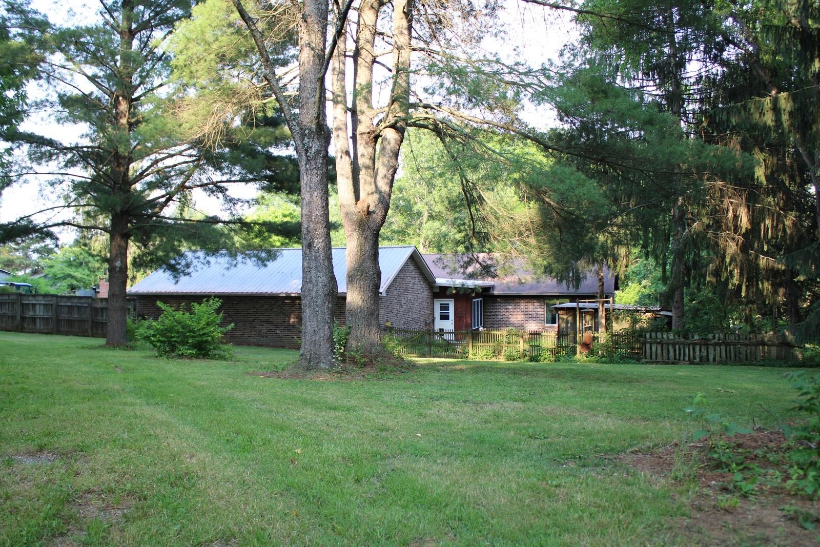 581 OAK GROVE CHURCH RD, WAYNESBORO, Virginia 22980, 3 Bedrooms Bedrooms, ,2 BathroomsBathrooms,Residential,581 OAK GROVE CHURCH RD,665550 MLS # 665550