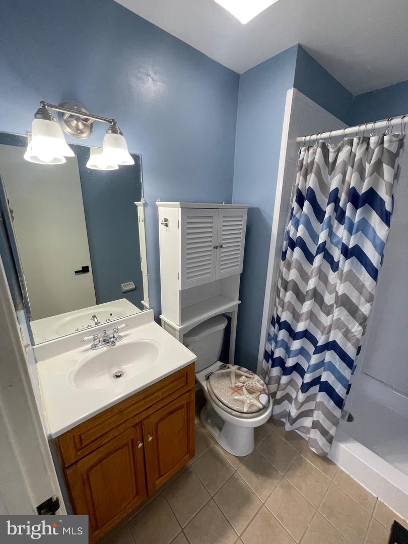 7918 BENTLEY VILLAGE DR #14A, SPRINGFIELD, Virginia 22152, 3 Bedrooms Bedrooms, ,2 BathroomsBathrooms,Residential,For sale,7918 BENTLEY VILLAGE DR #14A,VAFX2238332 MLS # VAFX2238332