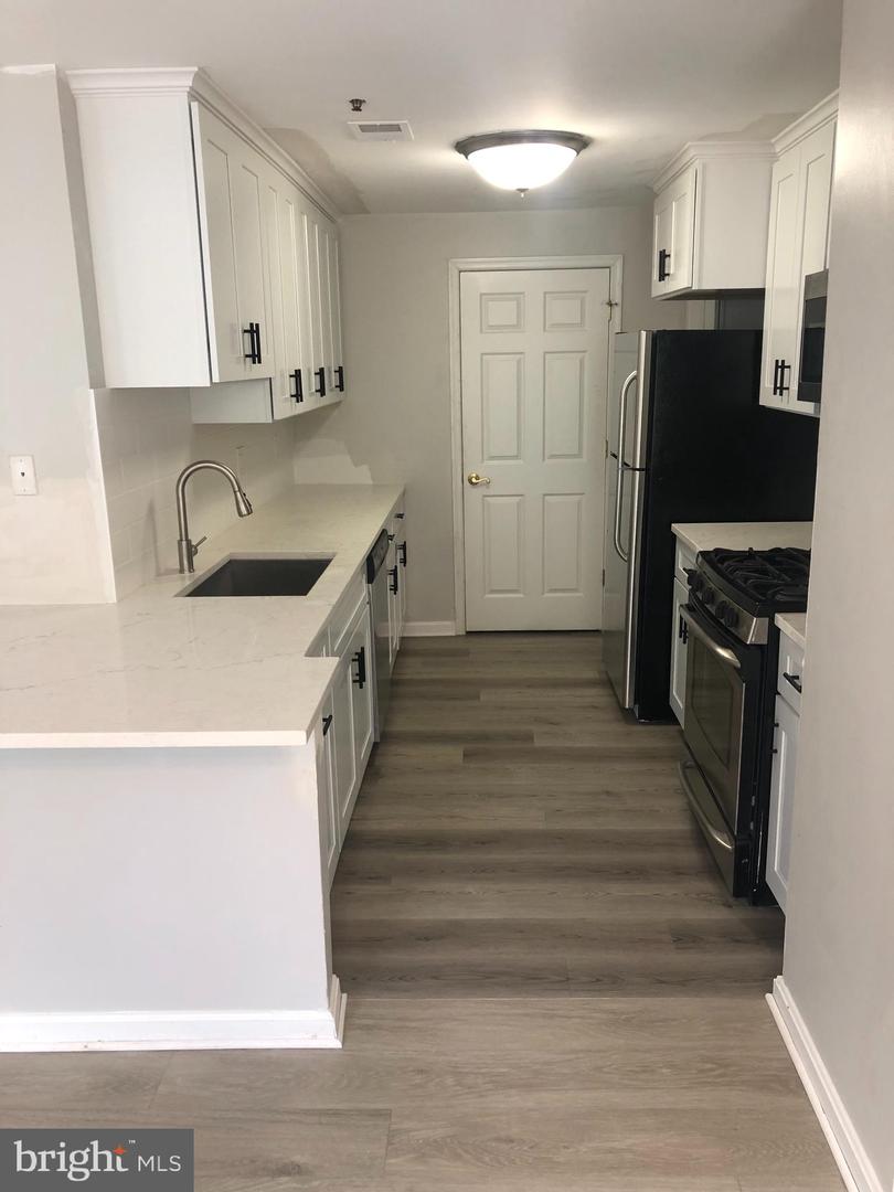 8984 HARROVER PL #84B, LORTON, Virginia 22079, 3 Bedrooms Bedrooms, ,2 BathroomsBathrooms,Residential,For sale,8984 HARROVER PL #84B,VAFX2238432 MLS # VAFX2238432