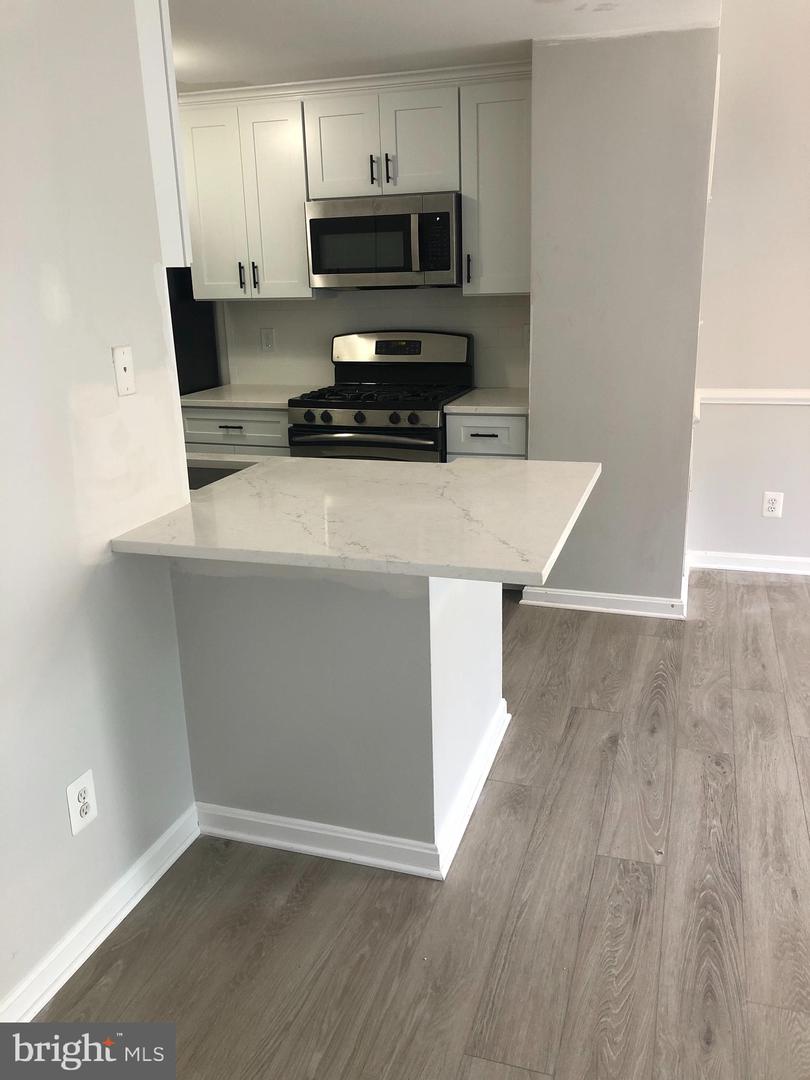 8984 HARROVER PL #84B, LORTON, Virginia 22079, 3 Bedrooms Bedrooms, ,2 BathroomsBathrooms,Residential,For sale,8984 HARROVER PL #84B,VAFX2238432 MLS # VAFX2238432