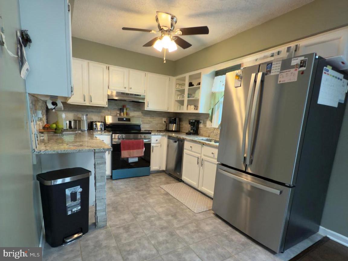 10954 BLAKE LN, BEALETON, Virginia 22712, 5 Bedrooms Bedrooms, ,2 BathroomsBathrooms,Residential,For sale,10954 BLAKE LN,VAFQ2016486 MLS # VAFQ2016486