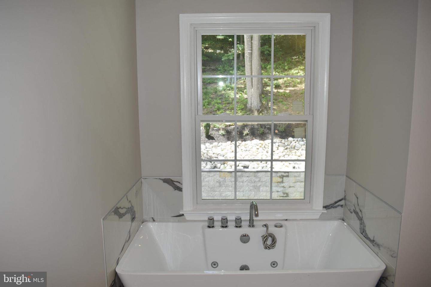 2008 COAST GUARD DR, STAFFORD, Virginia 22554, 4 Bedrooms Bedrooms, ,3 BathroomsBathrooms,Residential,For sale,2008 COAST GUARD DR,VAST2038562 MLS # VAST2038562