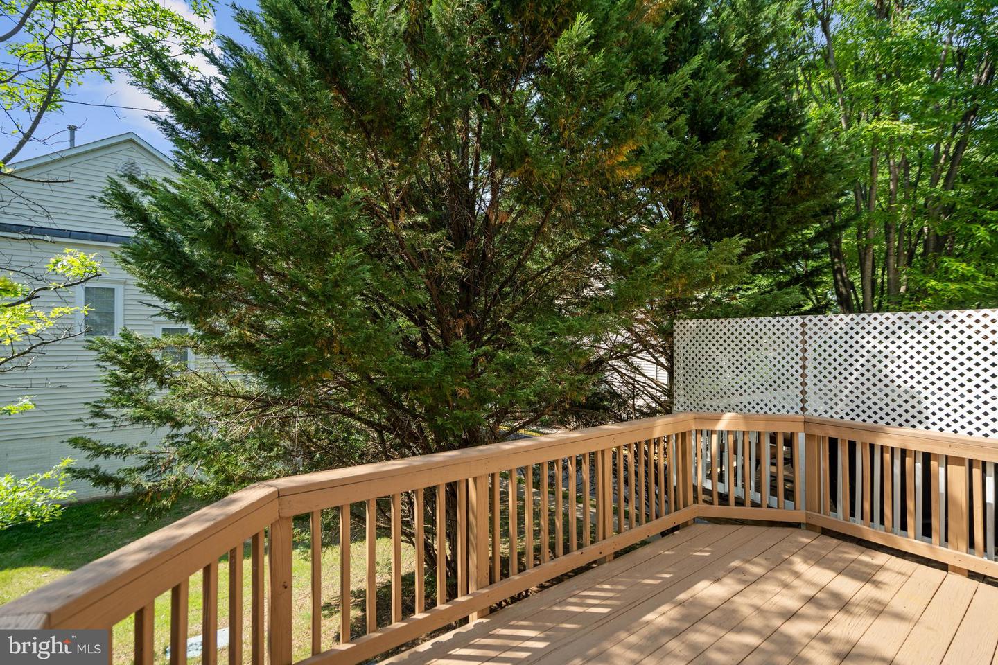 4176 TIMBER LOG WAY, FAIRFAX, Virginia 22030, 2 Bedrooms Bedrooms, ,2 BathroomsBathrooms,Residential,For sale,4176 TIMBER LOG WAY,VAFX2239140 MLS # VAFX2239140