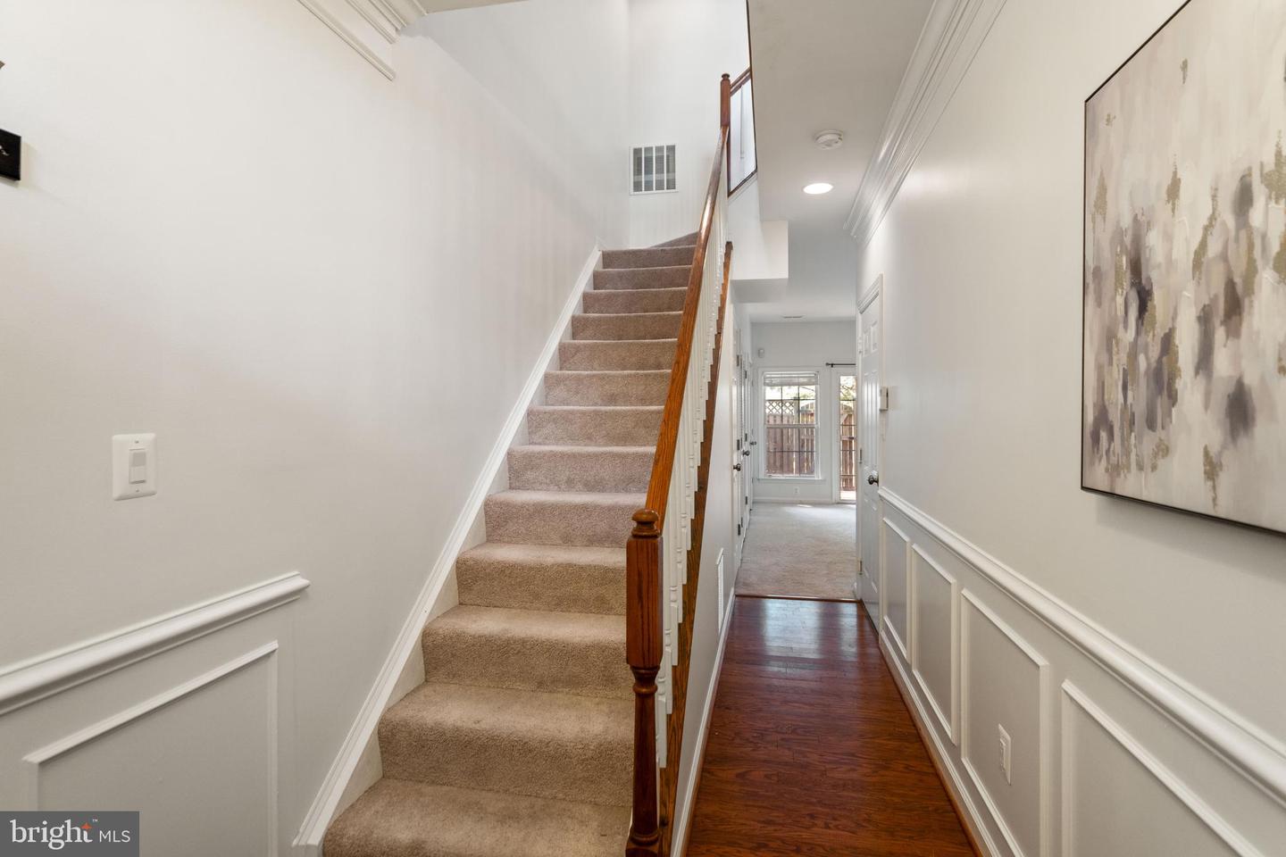4176 TIMBER LOG WAY, FAIRFAX, Virginia 22030, 2 Bedrooms Bedrooms, ,2 BathroomsBathrooms,Residential,For sale,4176 TIMBER LOG WAY,VAFX2239140 MLS # VAFX2239140