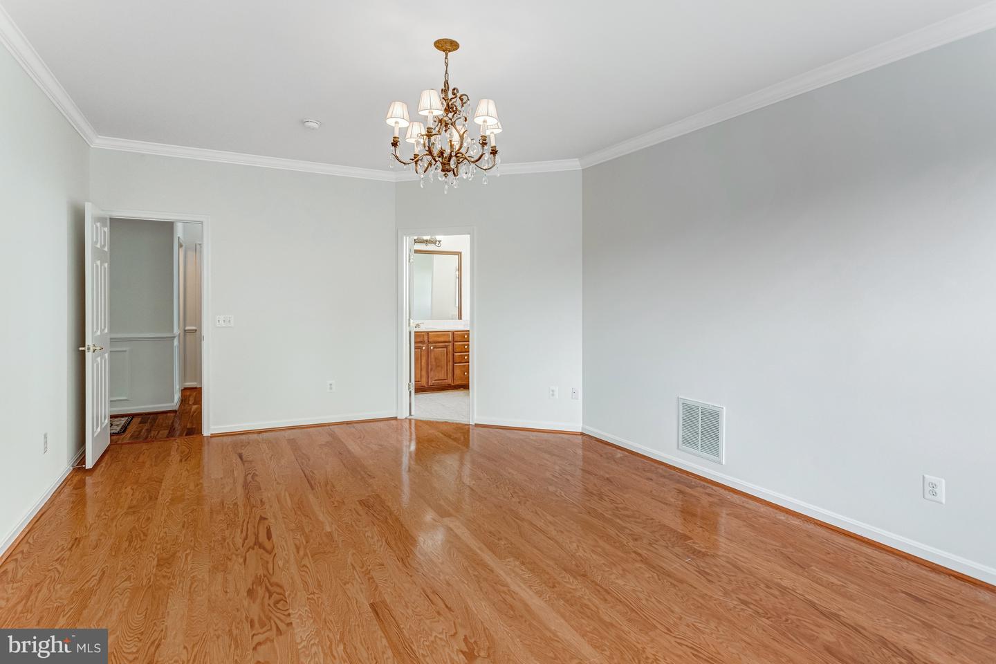 16453 SPARKLING BROOK LOOP, DUMFRIES, Virginia 22025, 3 Bedrooms Bedrooms, ,3 BathroomsBathrooms,Residential,For sale,16453 SPARKLING BROOK LOOP,VAPW2094218 MLS # VAPW2094218