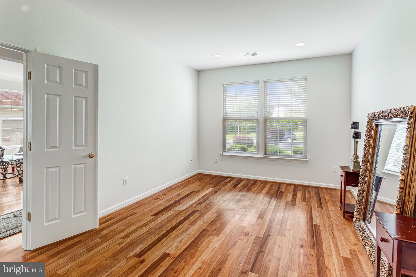 16453 SPARKLING BROOK LOOP, DUMFRIES, Virginia 22025, 3 Bedrooms Bedrooms, ,3 BathroomsBathrooms,Residential,For sale,16453 SPARKLING BROOK LOOP,VAPW2094218 MLS # VAPW2094218