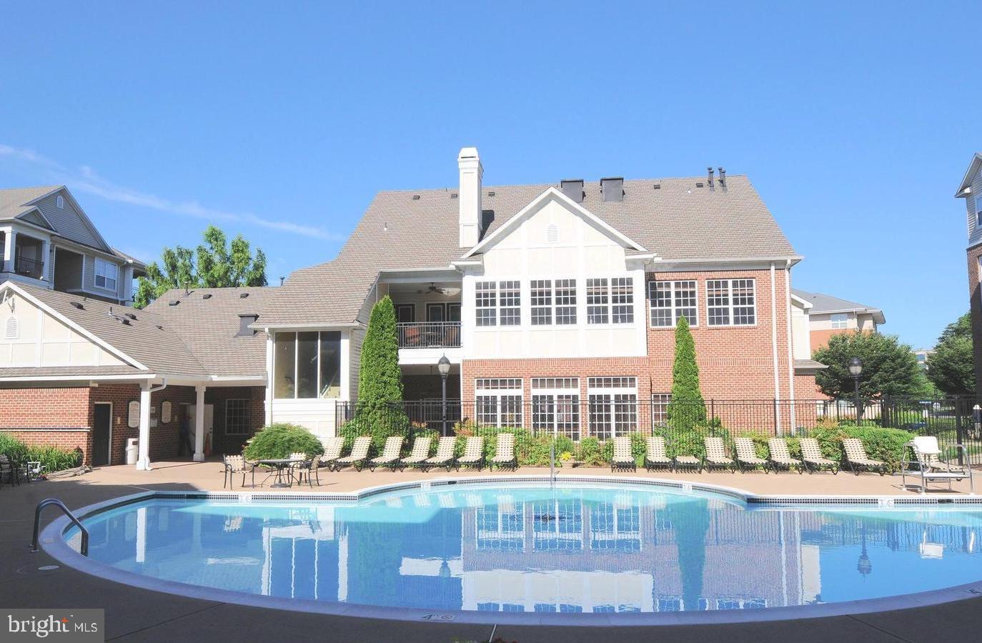 12949 CENTRE PARK CIR #302, HERNDON, Virginia 20171, 1 Bedroom Bedrooms, ,1 BathroomBathrooms,Residential,For sale,12949 CENTRE PARK CIR #302,VAFX2240396 MLS # VAFX2240396