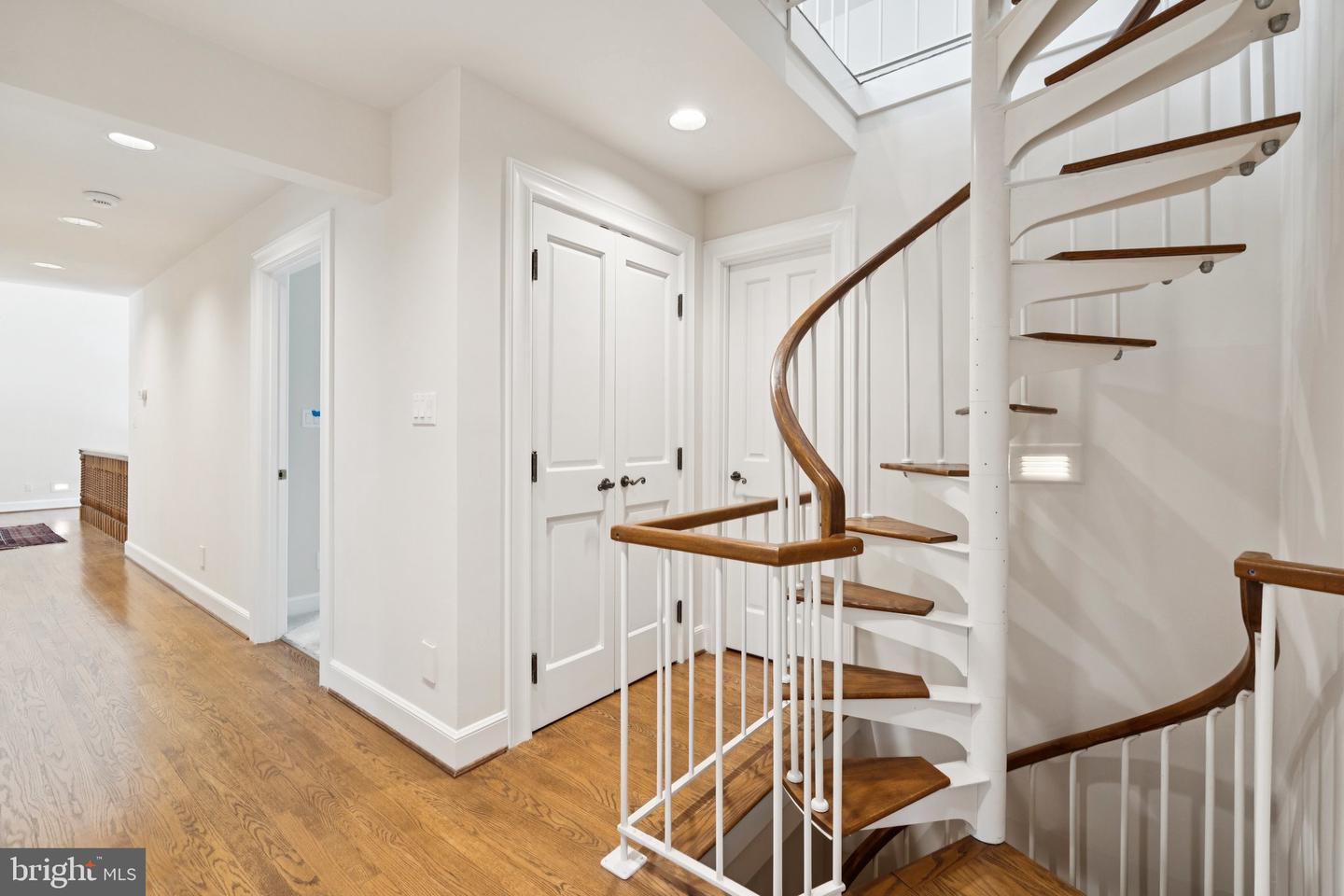 6723 GEORGETOWN PIKE, MCLEAN, Virginia 22101, 5 Bedrooms Bedrooms, ,7 BathroomsBathrooms,Residential,For sale,6723 GEORGETOWN PIKE,VAFX2240398 MLS # VAFX2240398