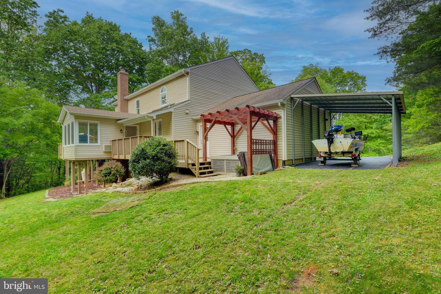 11155 ALENDALE CT, MANASSAS, Virginia 20112, 4 Bedrooms Bedrooms, ,2 BathroomsBathrooms,Residential,For sale,11155 ALENDALE CT,VAPW2094310 MLS # VAPW2094310