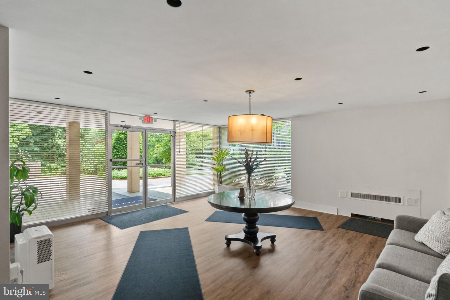 3033 NEW MEXICO AVE NW #305, WASHINGTON, District Of Columbia 20016, 1 Bedroom Bedrooms, ,1 BathroomBathrooms,Residential,For sale,3033 NEW MEXICO AVE NW #305,DCDC2200252 MLS # DCDC2200252
