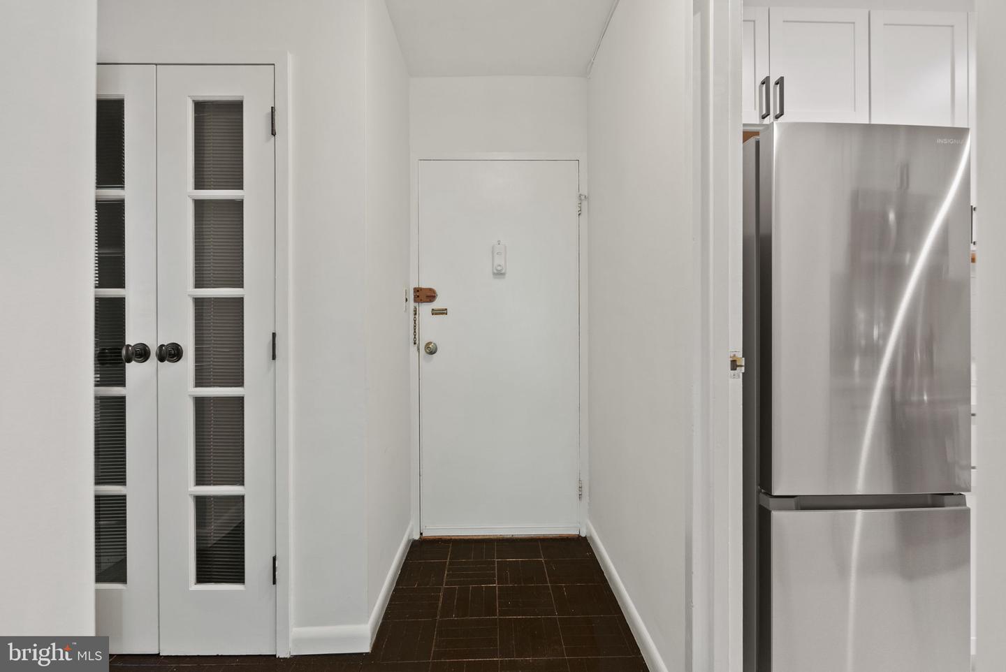 3033 NEW MEXICO AVE NW #305, WASHINGTON, District Of Columbia 20016, 1 Bedroom Bedrooms, ,1 BathroomBathrooms,Residential,For sale,3033 NEW MEXICO AVE NW #305,DCDC2200252 MLS # DCDC2200252