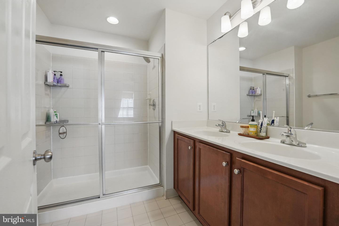 15616 JOHN DISKIN CIR, WOODBRIDGE, Virginia 22191, 3 Bedrooms Bedrooms, ,3 BathroomsBathrooms,Residential,For sale,15616 JOHN DISKIN CIR,VAPW2094562 MLS # VAPW2094562