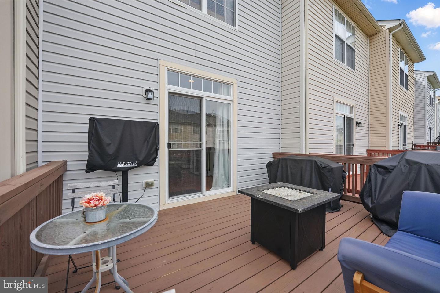 15616 JOHN DISKIN CIR, WOODBRIDGE, Virginia 22191, 3 Bedrooms Bedrooms, ,3 BathroomsBathrooms,Residential,For sale,15616 JOHN DISKIN CIR,VAPW2094562 MLS # VAPW2094562