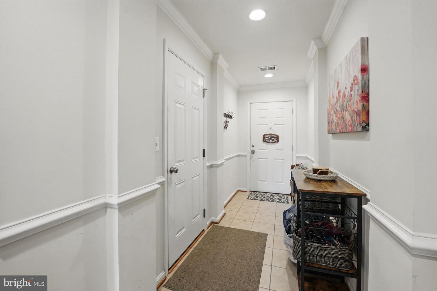 15616 JOHN DISKIN CIR, WOODBRIDGE, Virginia 22191, 3 Bedrooms Bedrooms, ,3 BathroomsBathrooms,Residential,For sale,15616 JOHN DISKIN CIR,VAPW2094562 MLS # VAPW2094562