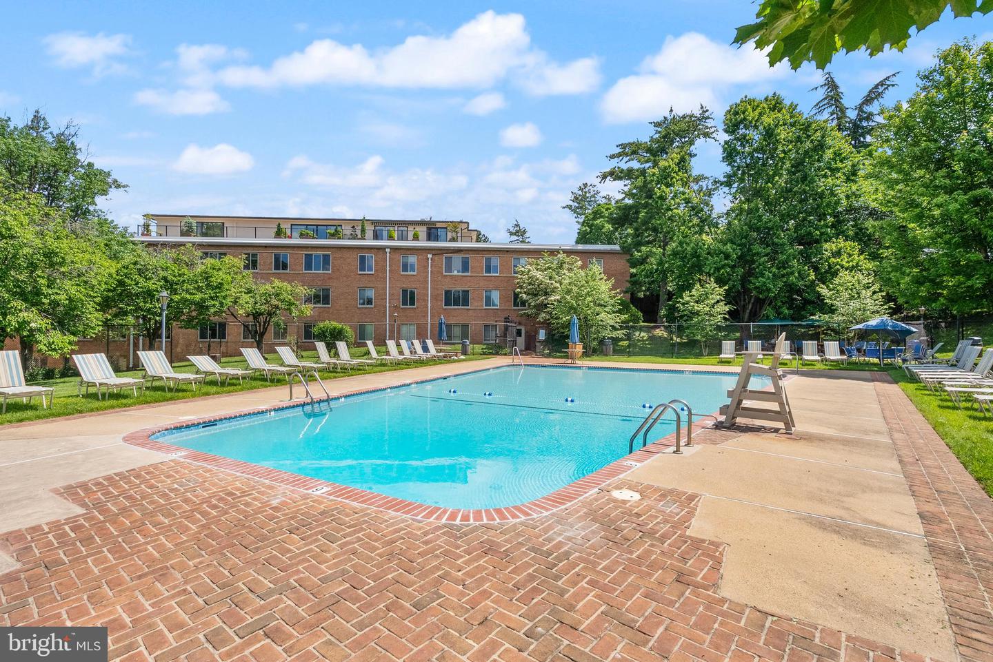3000 SPOUT RUN PKWY #B606, ARLINGTON, Virginia 22201, 1 Bedroom Bedrooms, ,1 BathroomBathrooms,Residential,For sale,3000 SPOUT RUN PKWY #B606,VAAR2057448 MLS # VAAR2057448