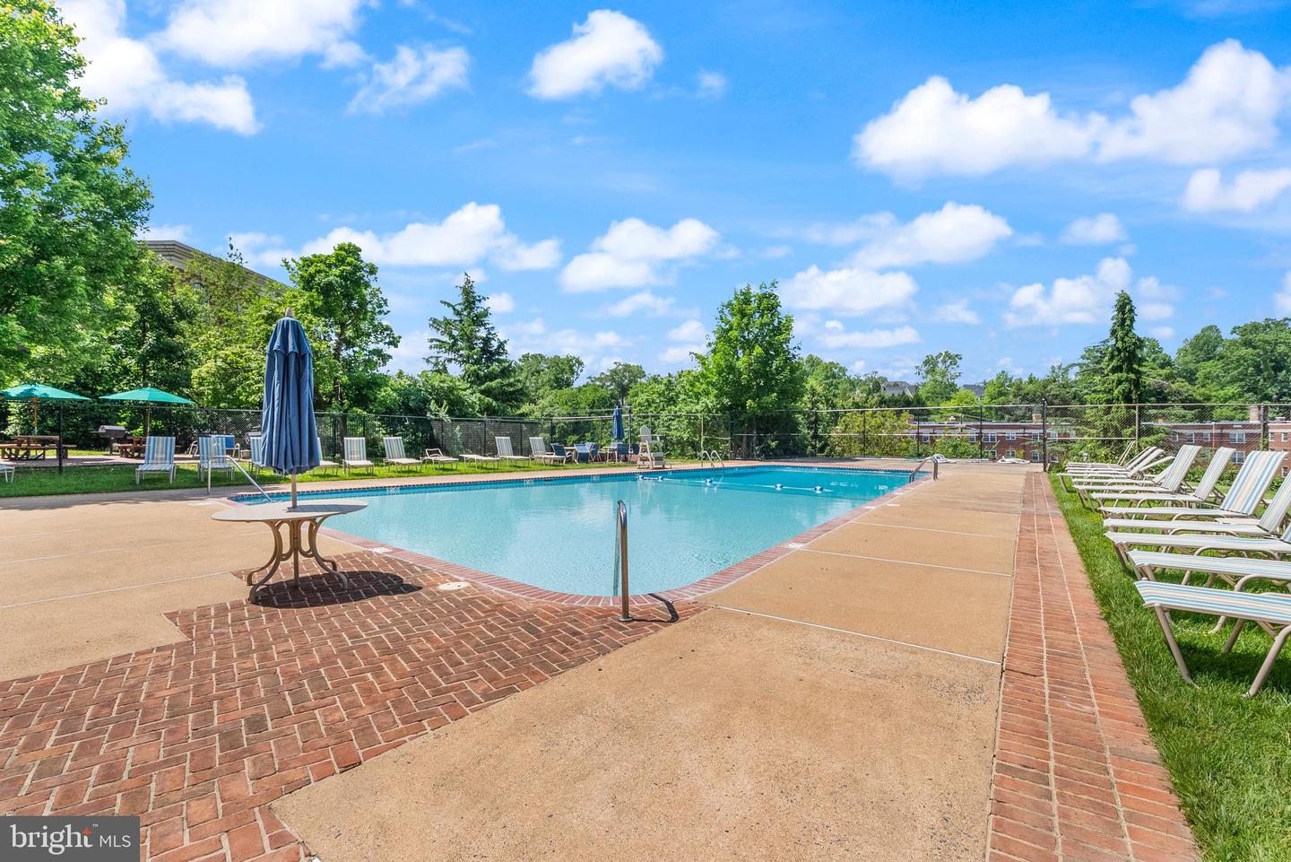 3000 SPOUT RUN PKWY #B606, ARLINGTON, Virginia 22201, 1 Bedroom Bedrooms, ,1 BathroomBathrooms,Residential,For sale,3000 SPOUT RUN PKWY #B606,VAAR2057448 MLS # VAAR2057448