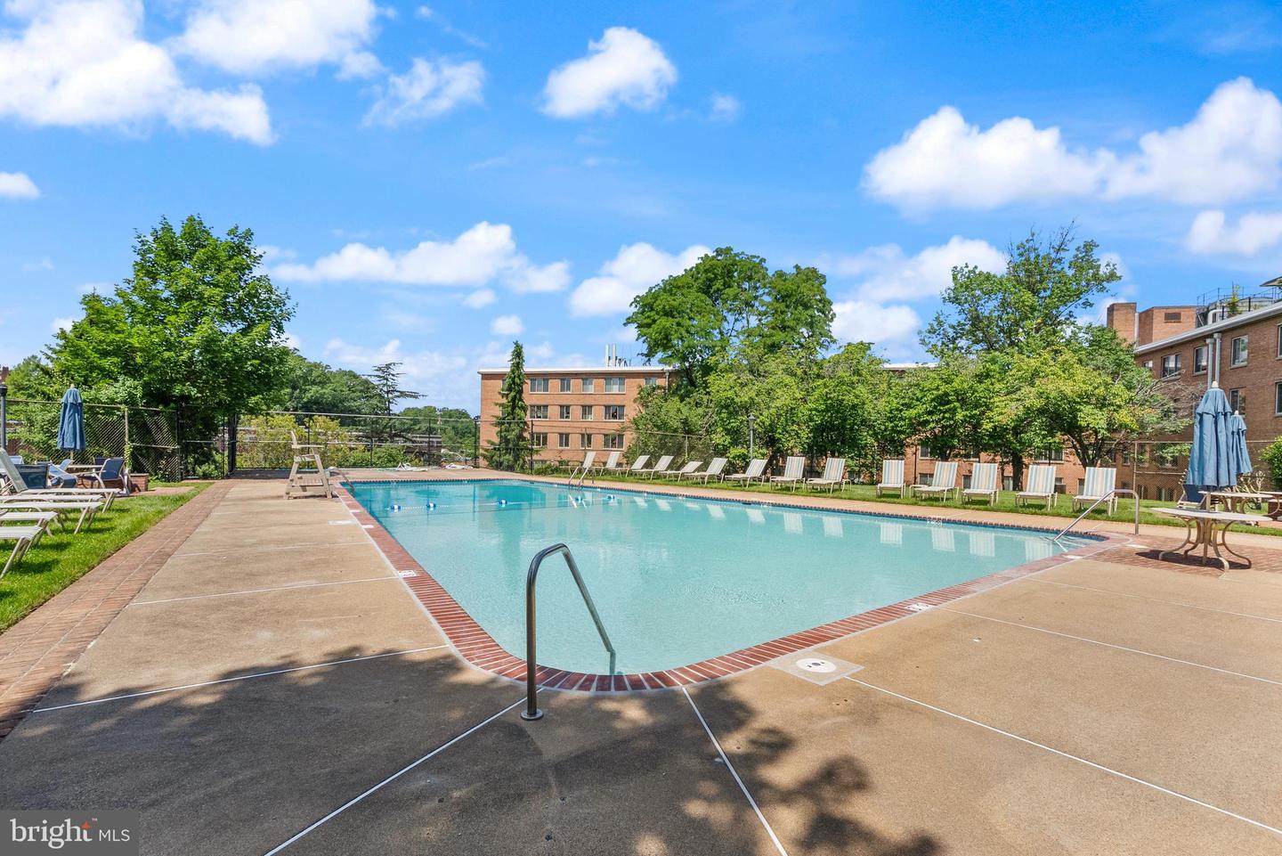 3000 SPOUT RUN PKWY #B606, ARLINGTON, Virginia 22201, 1 Bedroom Bedrooms, ,1 BathroomBathrooms,Residential,For sale,3000 SPOUT RUN PKWY #B606,VAAR2057448 MLS # VAAR2057448