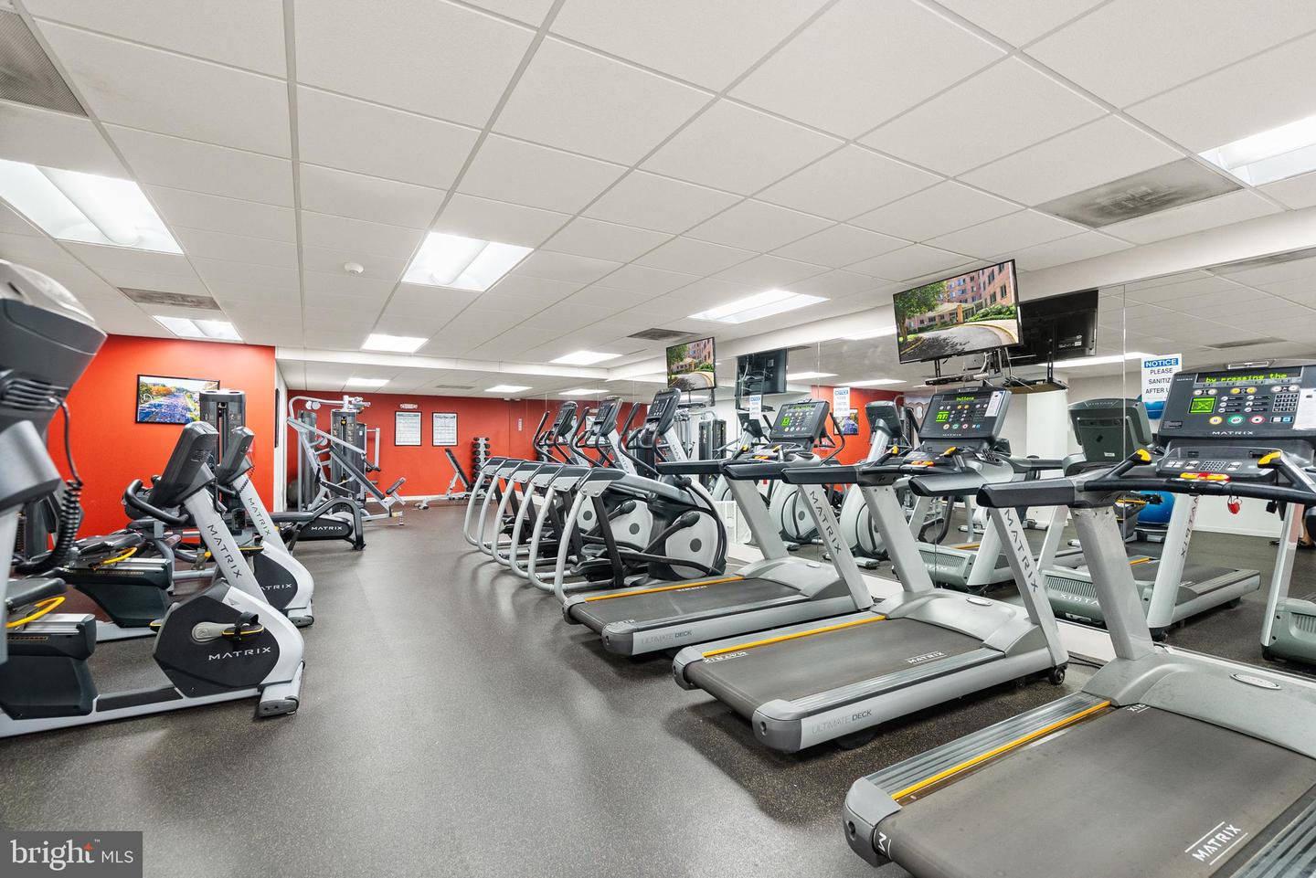 3000 SPOUT RUN PKWY #B606, ARLINGTON, Virginia 22201, 1 Bedroom Bedrooms, ,1 BathroomBathrooms,Residential,For sale,3000 SPOUT RUN PKWY #B606,VAAR2057448 MLS # VAAR2057448